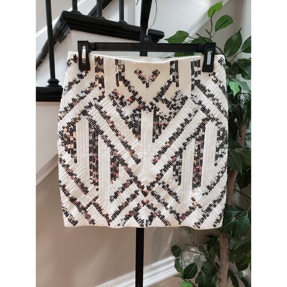 Express Women's White Sequin Lined 100% Polyester Straight & Pencil Skirt PS - Picture 6 of 9